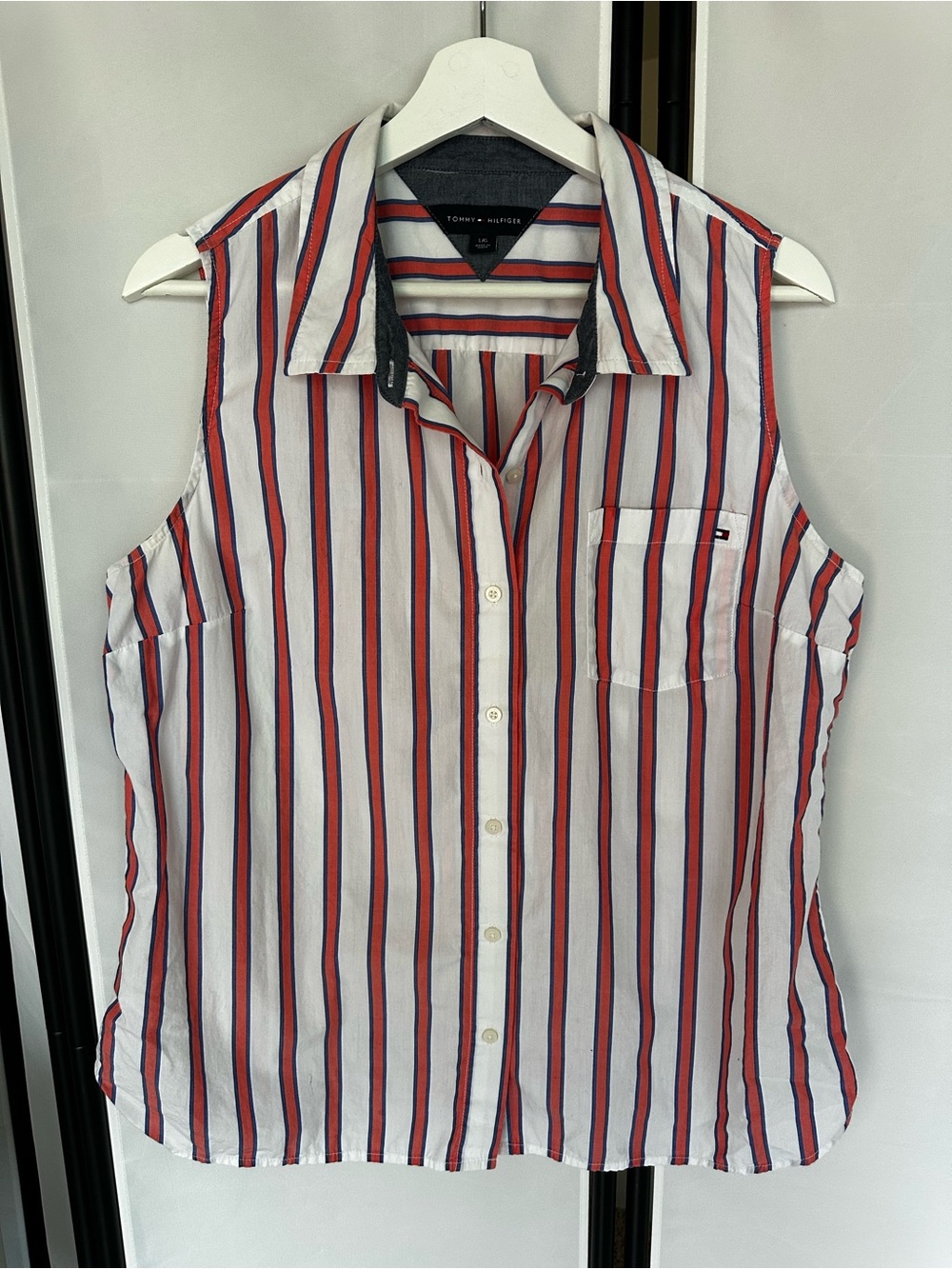 Tommy Hilfiger White Sleeveless Button-Down Shirt with Red & Navy Stripes